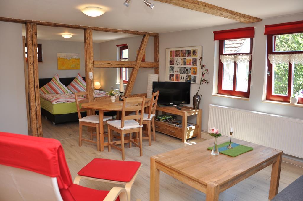 Ferienwohnung Café Landart im Thüringer Finistère Plaue  Zimmer foto