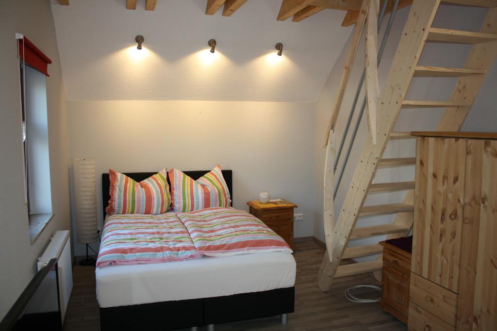 Ferienwohnung Café Landart im Thüringer Finistère Plaue  Zimmer foto