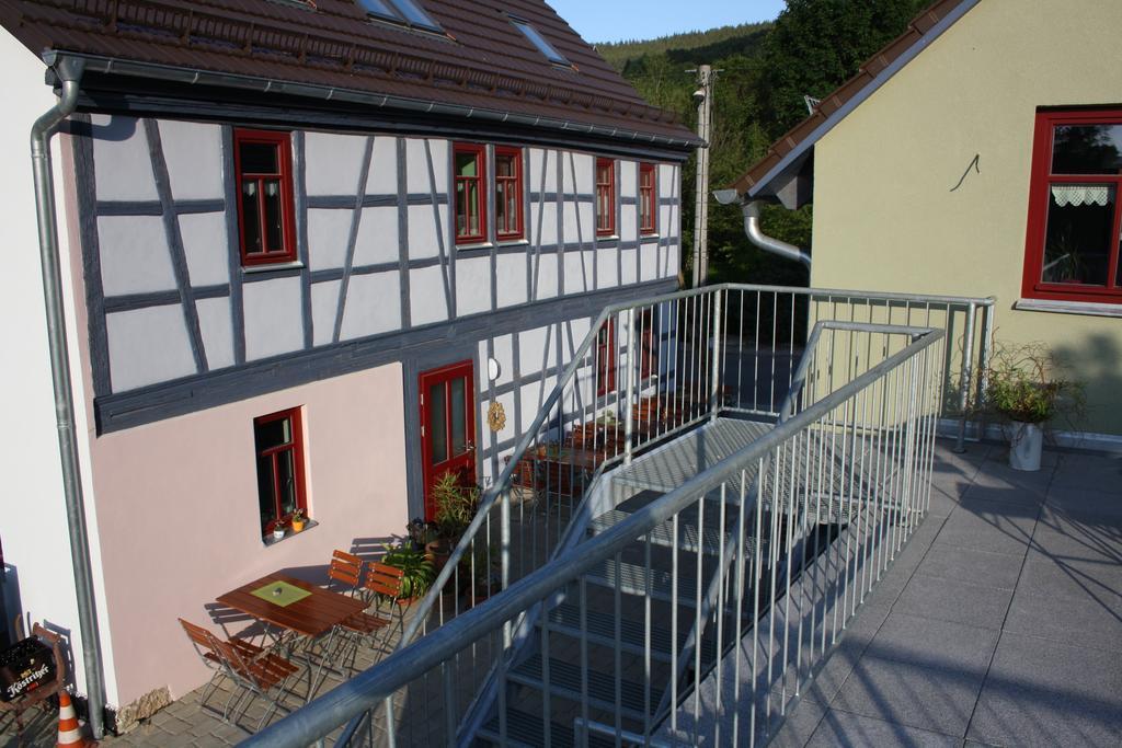 Ferienwohnung Café Landart im Thüringer Finistère Plaue  Zimmer foto